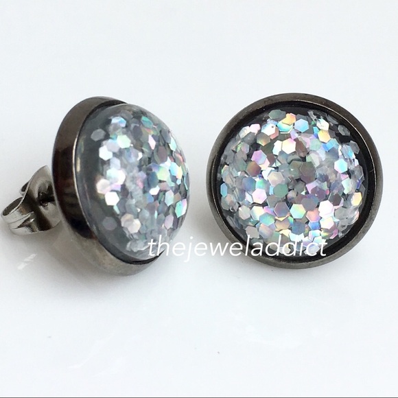 3 for 15🎀holographic glitter earrings - Picture 4 of 6
